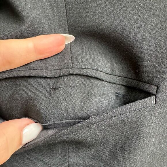 Lafayette 148 Wool Black Two Button Career Office Blazer Jacket Size 8 Medium - Picture 3 of 9